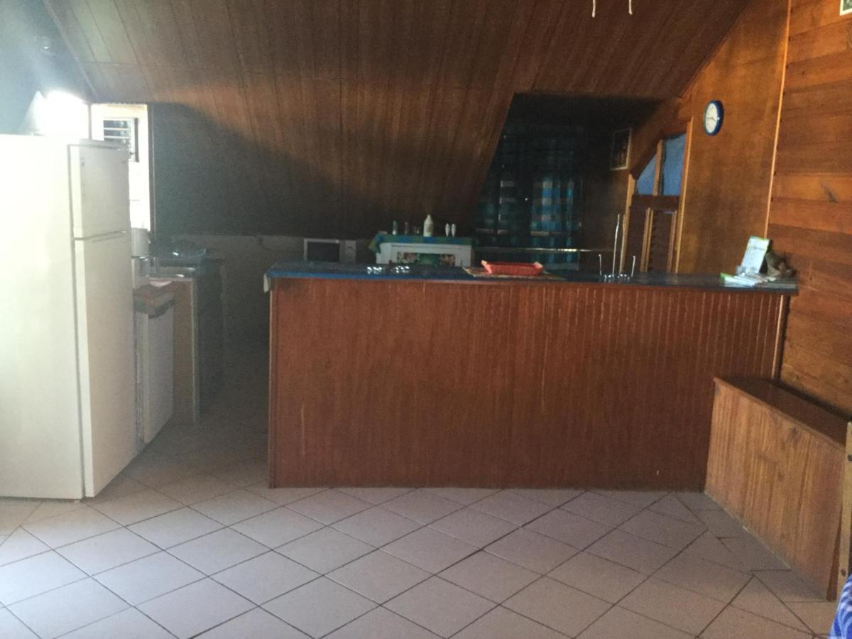 Chez Ninette Pres Des Sources Chaudes Villa Bouillante Exterior photo